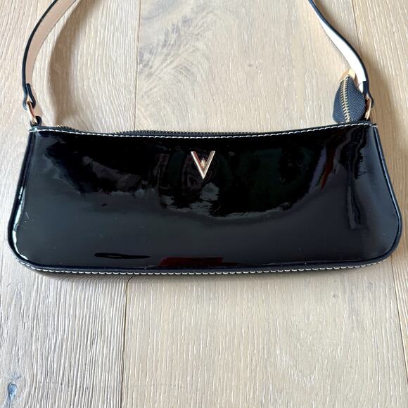 Vanessa Williams Patent Leather Baguette Bag Black NYT Shoulder Purse - Picture 2 of 8